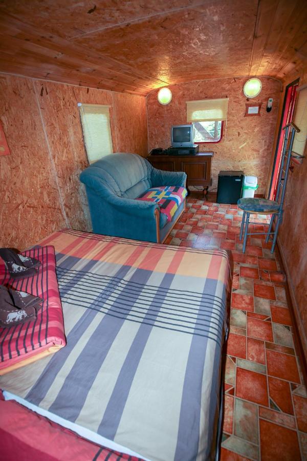 Karavan Sturovo Exterior photo